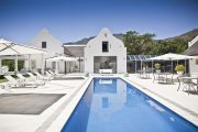 Grand De Dale - Pool