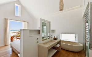 Strandloper Ocean Lodge - Bathroom