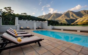 Gaikou Lodge pool