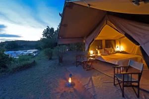 serians-nkorombo-guest-room-exterior-night
