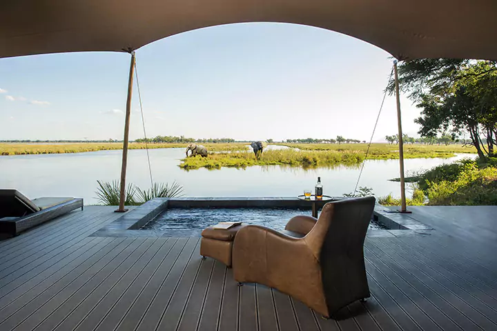 Sausage Tree luxury-suite-view, Zambia
