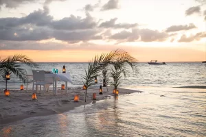 Azura Marlin Lodge beach dinning, Mozambique