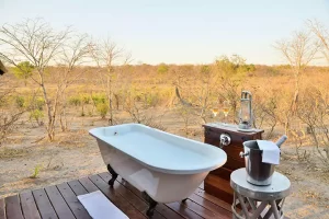 Khulu Bush Camp outdoor bathroom, Zimbabwe